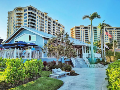 High Tide Social House Outside